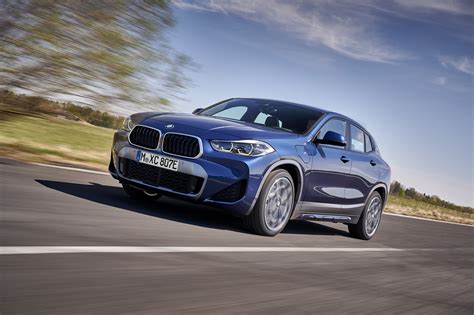Performance and Driving Experience of 2023 BMW X2